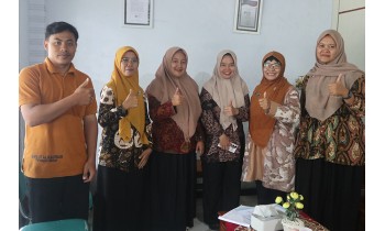 Sebarapa Pentingkah Peran Seorang Guru?